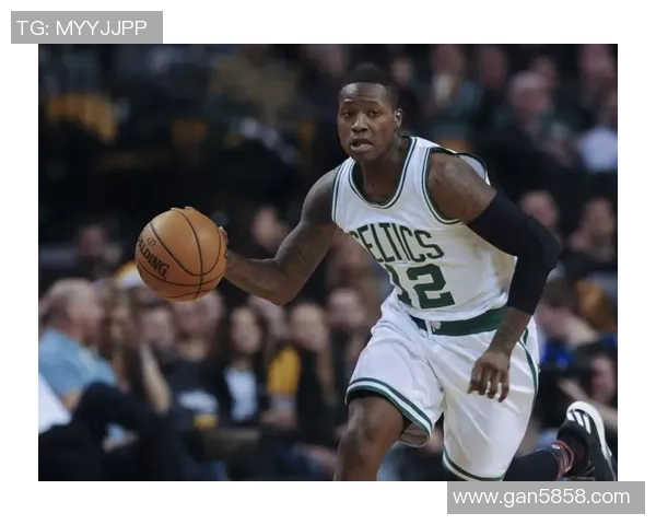 特里罗齐尔的篮球之路：从潜力新星到球队核心的蜕变历程